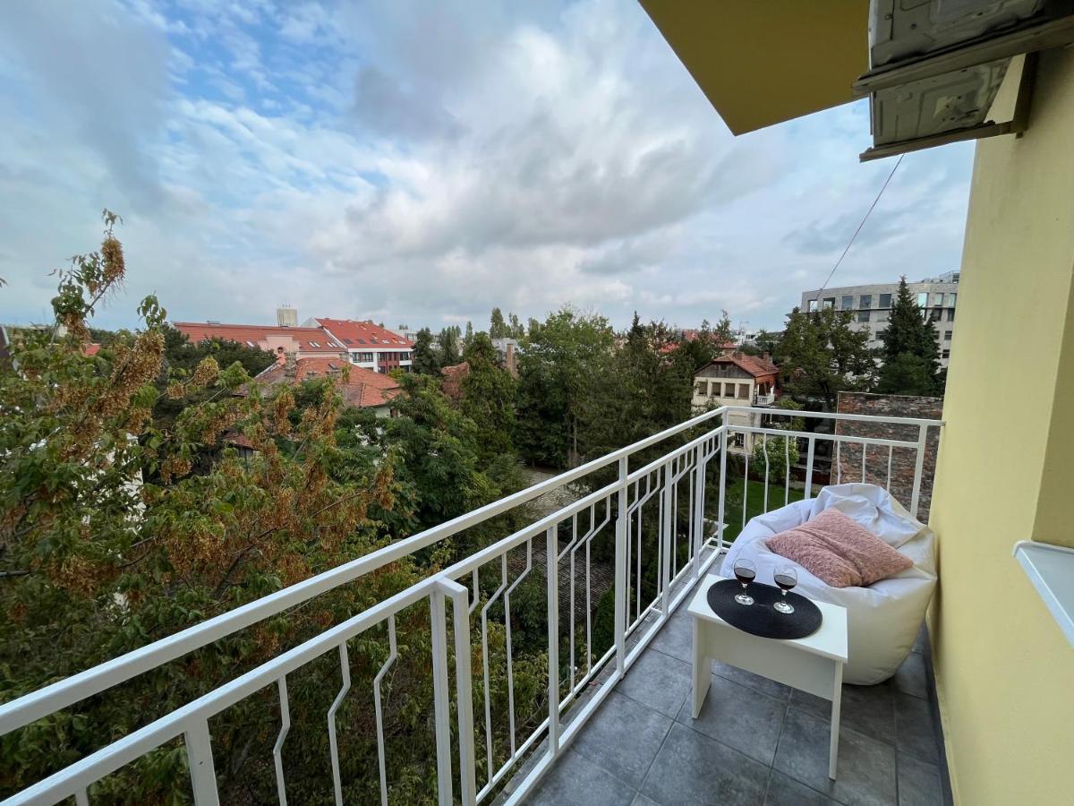 Apartment Sophie Novi Sad Buitenkant foto