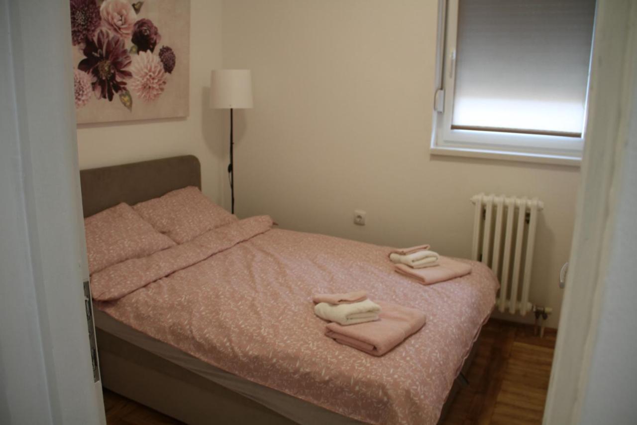 Apartment Sophie Novi Sad Buitenkant foto